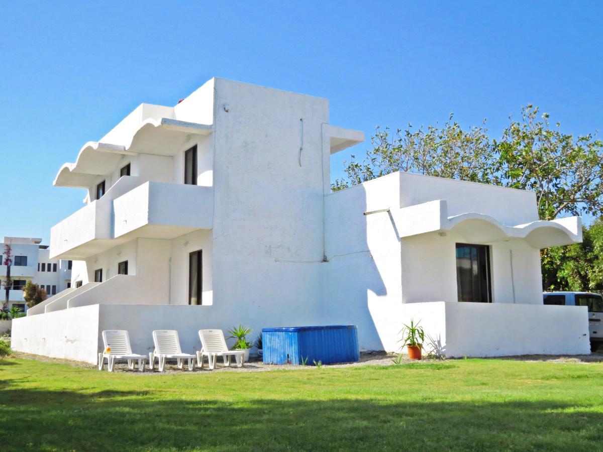 Loukas Beach Rooms Kiotari Eksteriør billede