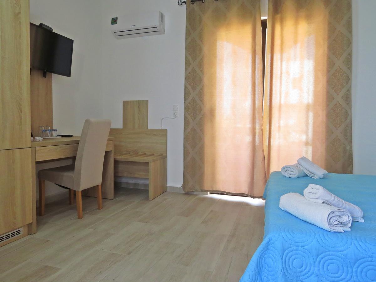 Loukas Beach Rooms Kiotari Eksteriør billede