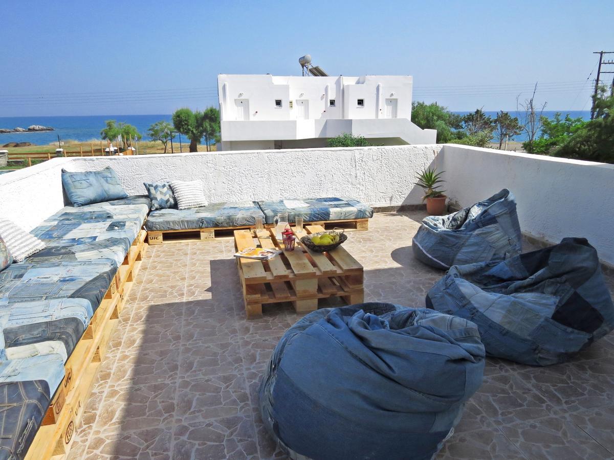 Loukas Beach Rooms Kiotari Eksteriør billede