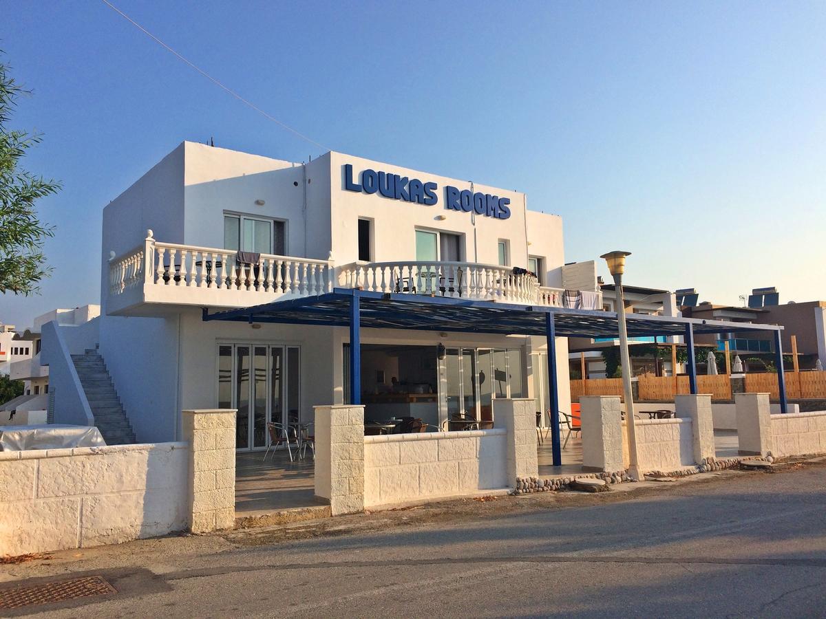 Loukas Beach Rooms Kiotari Eksteriør billede